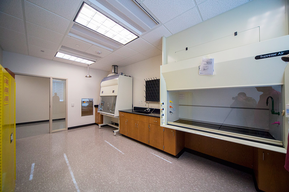 levinson alcoser associates, HCC Laboratory, laboratory clients, laboratory architecture, houston, texas, architecture service